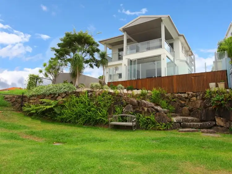 2 'Inner Circle' 145 Palm Meadows Drive, Carrara QLD 4211