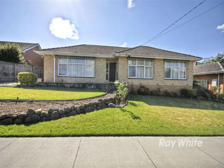 15 Mingana Road, Wantirna South VIC 3152