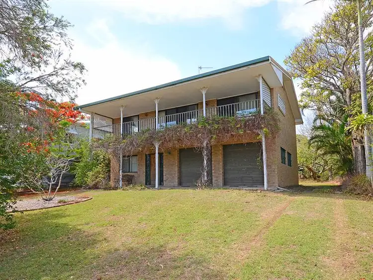 45 Kent Street, Urangan QLD 4655