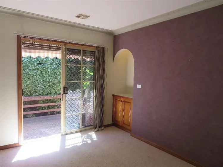Sixth view of Homely unit listing, 1/1070 Bunton Street, North Albury NSW 2640