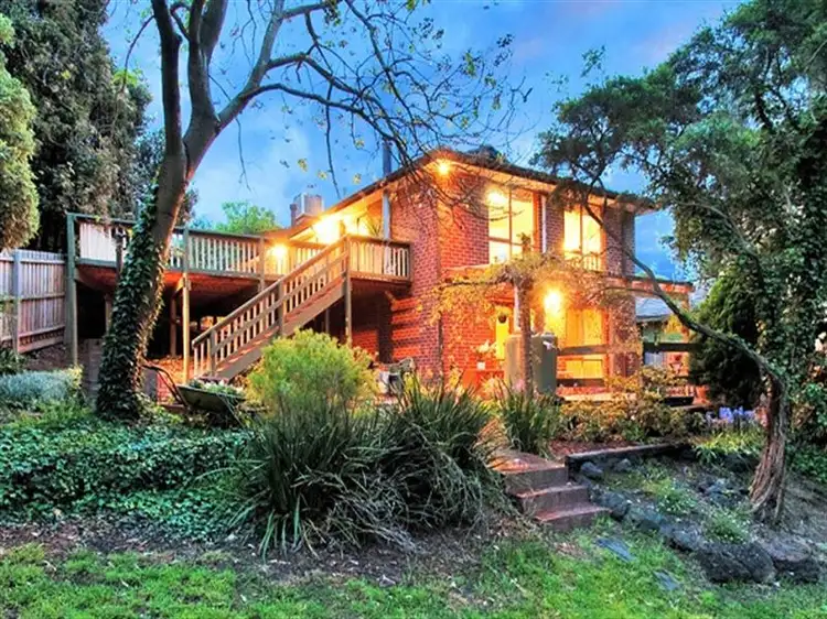 12 Selina Avenue, Mooroolbark VIC 3138