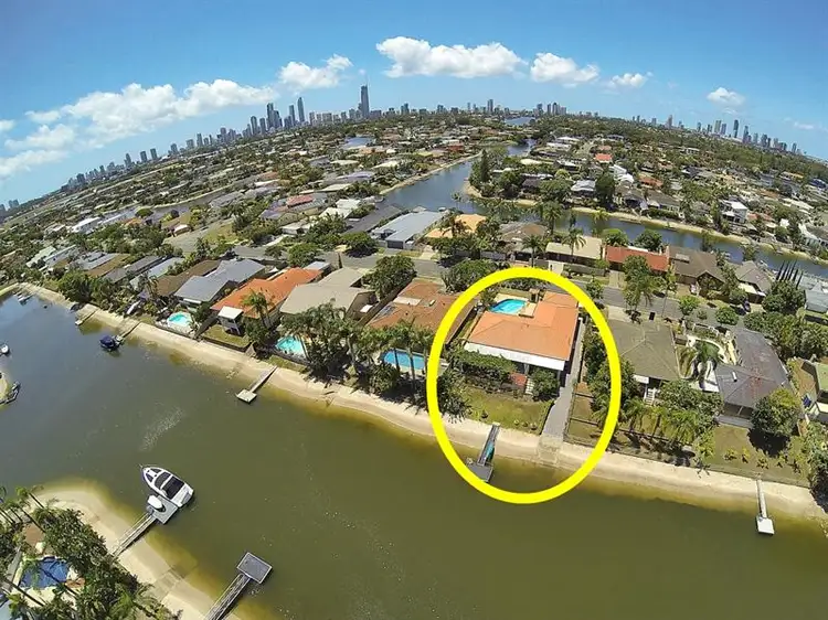 90 Campbell Street, Bundall QLD 4217