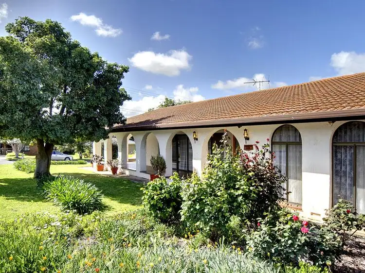 Second view of Homely house listing, 39 Oakridge Rise, Huntfield Heights SA 5163
