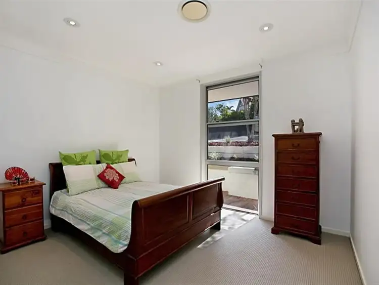 Sixth view of Homely house listing, 10 Hannah Street, Mount Ommaney QLD 4074