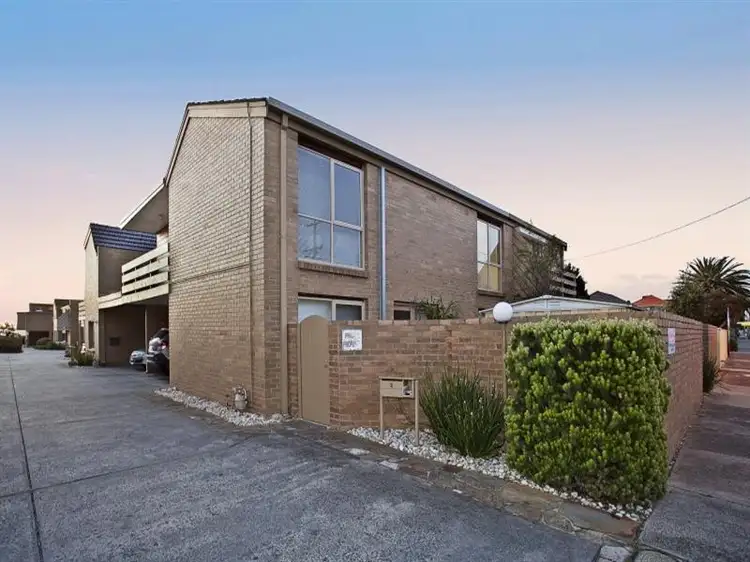 Third view of Homely house listing, 4/595-596 Nepean Highway, Bonbeach VIC 3196
