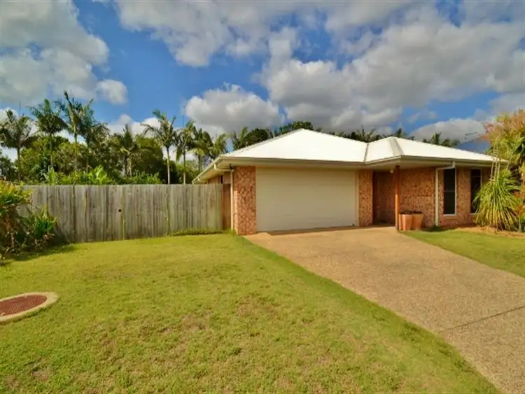 10 Sapphire Court, Beerwah QLD 4519