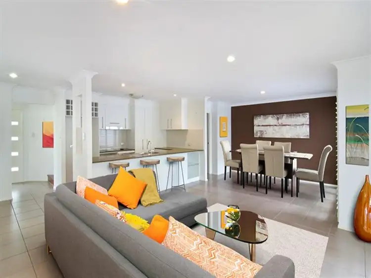 8/76 Bayswater Avenue, Varsity Lakes QLD 4227