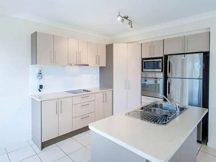 Third view of Homely other listing, 2/15 Ashbourne Terrace, Biggera Waters QLD 4216
