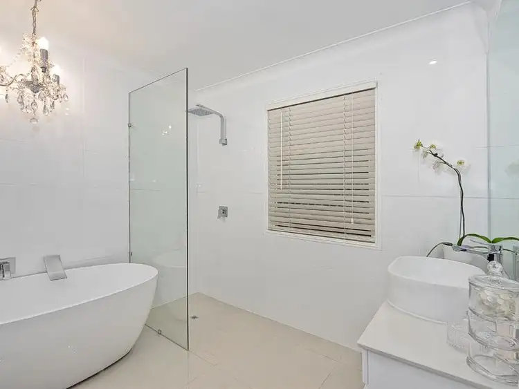 Sixth view of Homely house listing, 11 Caswell Street, East Brisbane QLD 4169