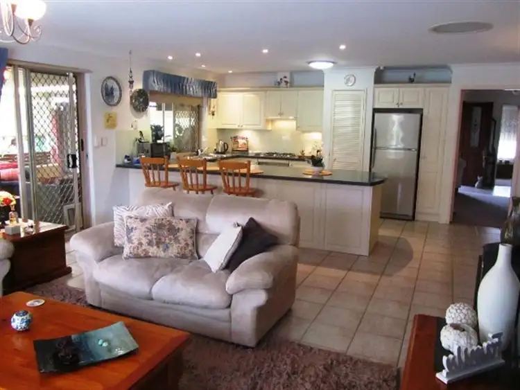 Fifth view of Homely house listing, 31 Roscommon Crescent, Orelia WA 6167