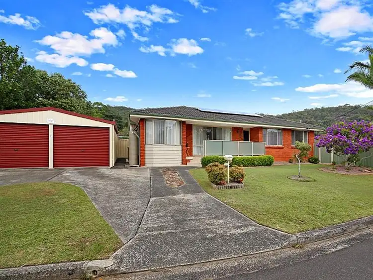 Third view of Homely house listing, 2 Amber, Point Clare NSW 2250