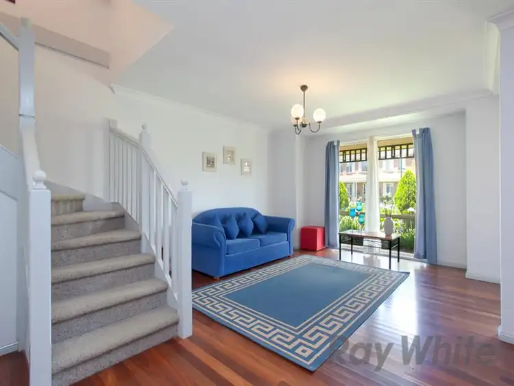 Third view of Homely house listing, 7 Silverash Place, Garden Suburb NSW 2289