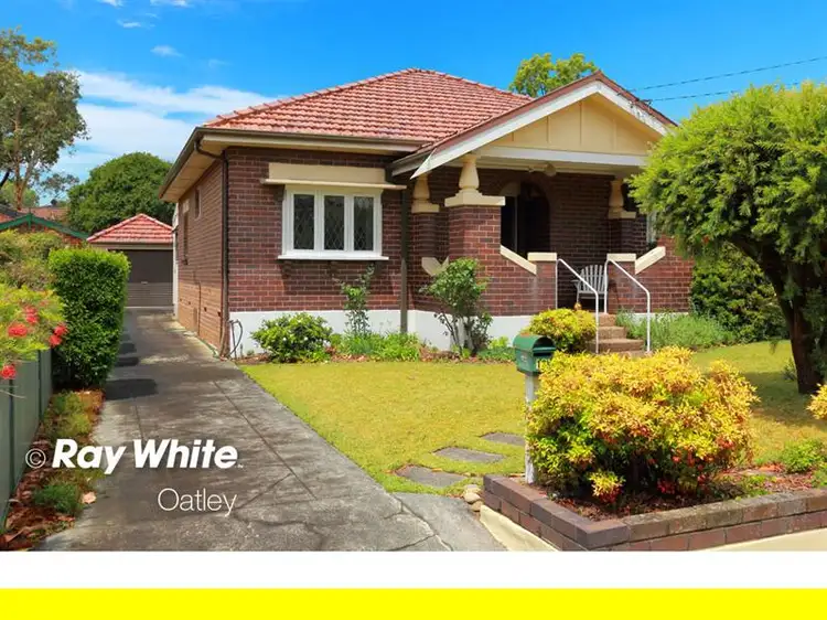 13 Woronora Parade, Oatley NSW 2223