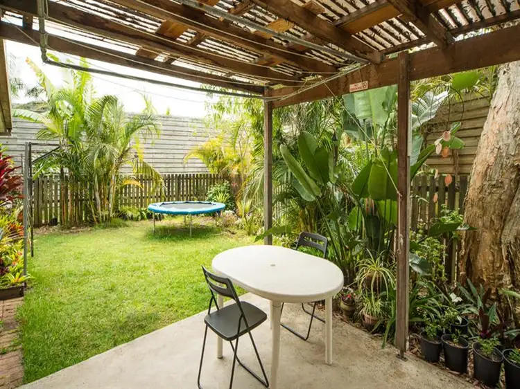 Fourth view of Homely villa listing, Unit 4/3-4 Cape Court, Byron Bay NSW 2481