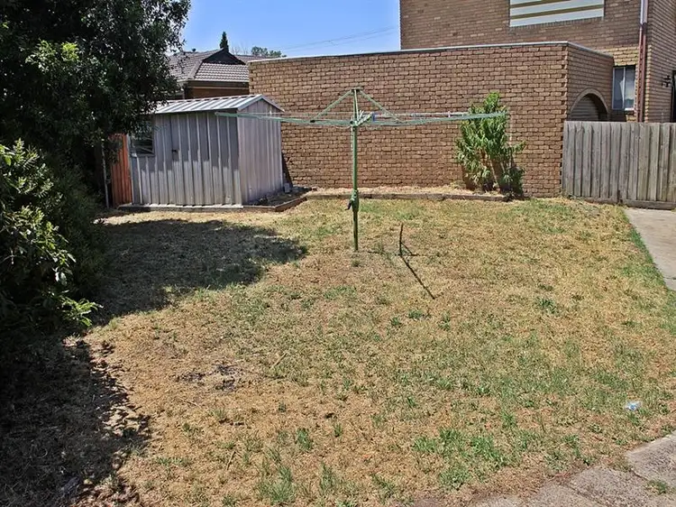 Third view of Homely house listing, 2 Camelia Close, Lalor VIC 3075