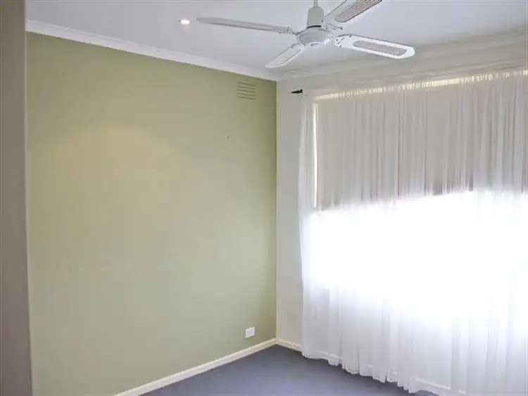 Fourth view of Homely house listing, 2 Camelia Close, Lalor VIC 3075