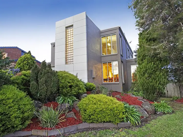 17 St Catherines Drive, Highton VIC 3216