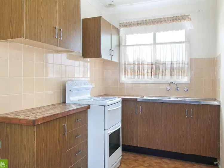 Second view of Homely unit listing, 3/14 Watson Street, Oak Flats NSW 2529