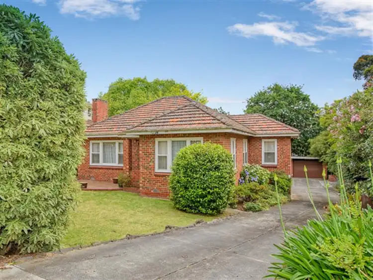 76 Dunloe Avenue, Mont Albert North VIC 3129