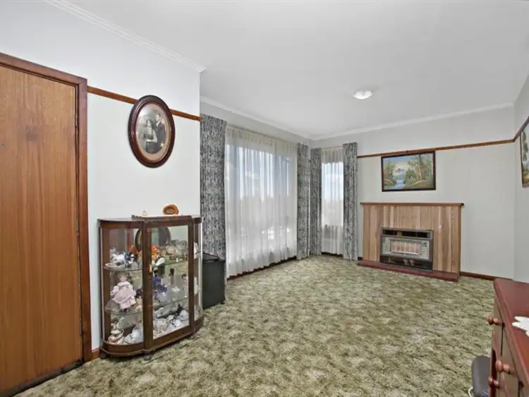Second view of Homely house listing, 5 Burns Court, Heidelberg Heights VIC 3081