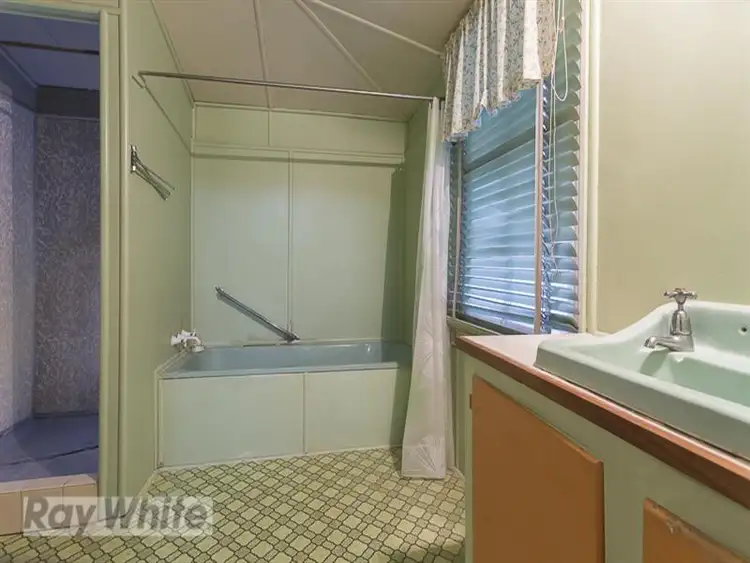 Seventh view of Homely house listing, 26 Akonna Street, Wynnum QLD 4178