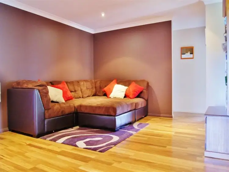 Fifth view of Homely house listing, 9 Pineview Circuit, Young NSW 2594