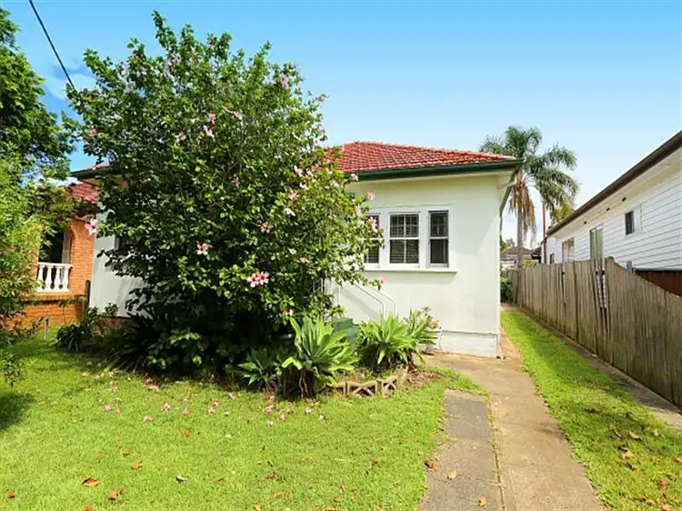 7 Wales Street, Greenacre NSW 2190