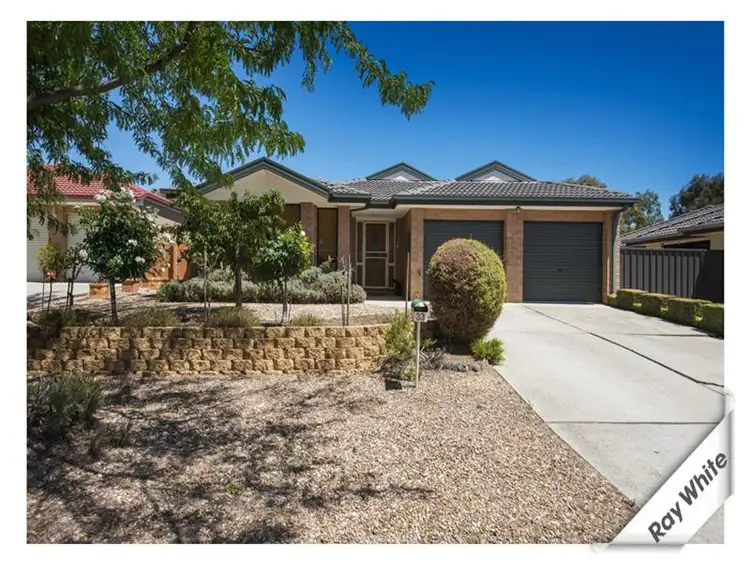 33 Pedrail Place, Dunlop ACT 2615