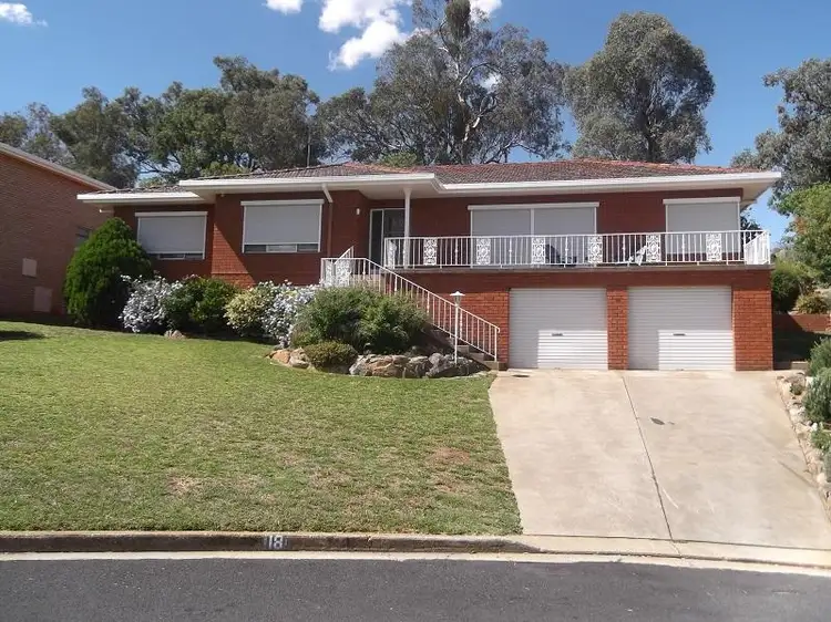 18 Kanangra Street, Cowra NSW 2794