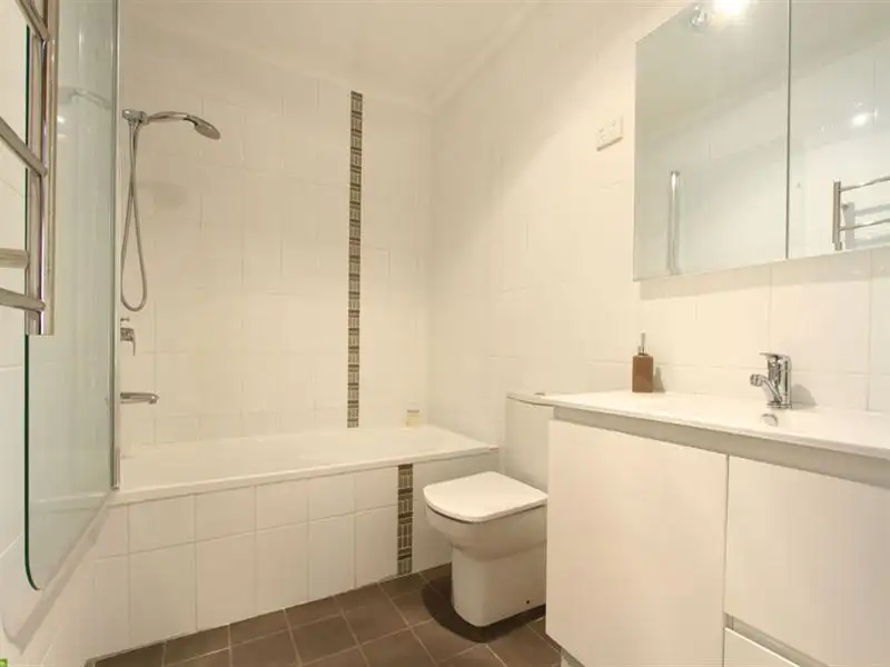 Main view of Homely house listing, 297 Northcliffe Drive, Berkeley NSW 2506