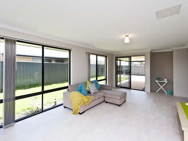 Fourth view of Homely house listing, 8 Rosegum Pass, Baldivis WA 6171