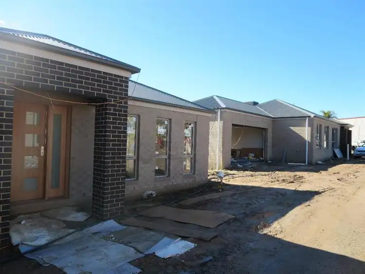 Main view of Homely townhouse listing, 2/9 Donnolley Court, Lavington NSW 2641