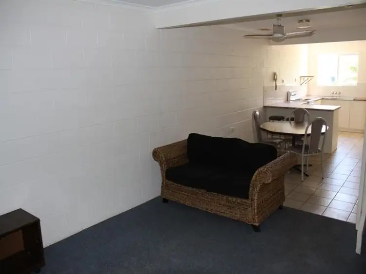 Fifth view of Homely unit listing, 5/4 Elizabeth Street, Tannum Sands QLD 4680