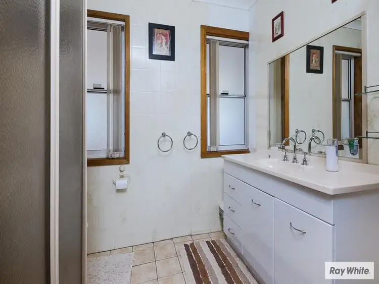 Seventh view of Homely house listing, 2 Culgoa Crescent, Koonawarra NSW 2530
