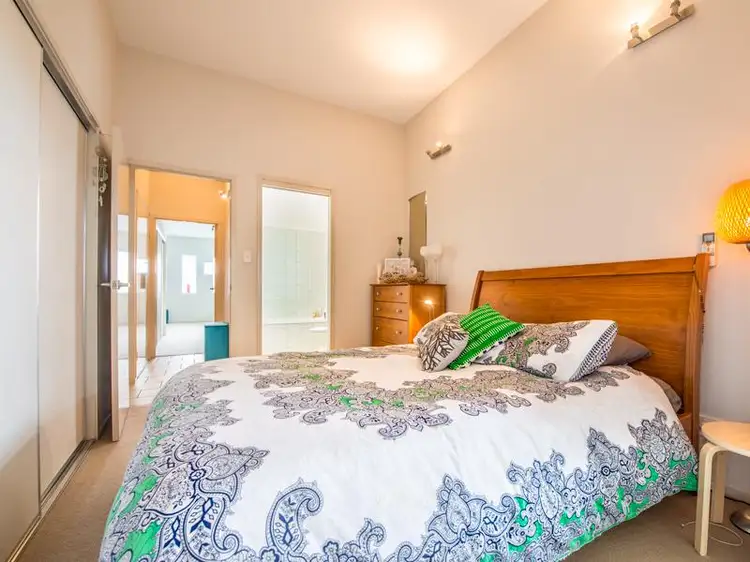 Fifth view of Homely unit listing, 5/495 Rode Road, Chermside QLD 4032