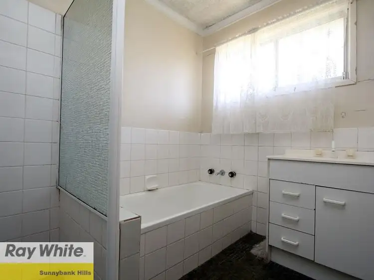 Fourth view of Homely house listing, 21 Lyngrove Street, Kingston QLD 4114