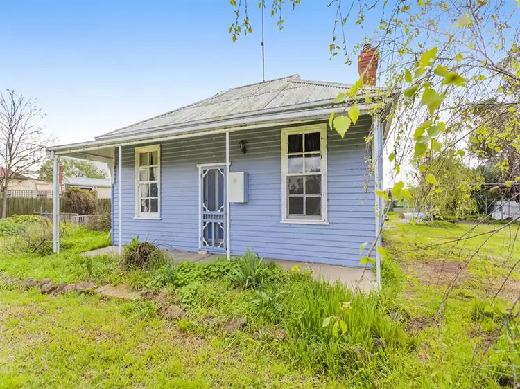 40 Cemetery Road, Inverleigh VIC 3321