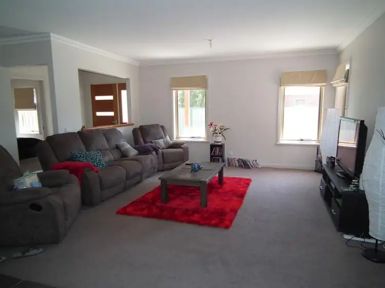 Third view of Homely house listing, 2/11 Vine Street, Nagambie VIC 3608
