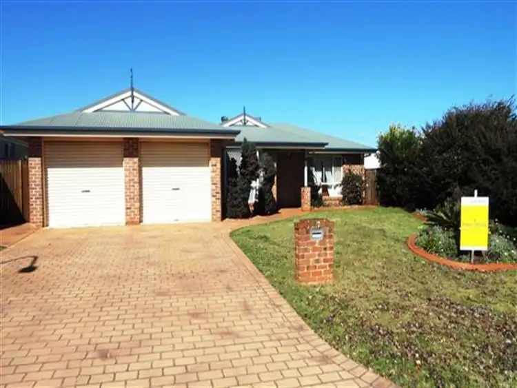 7 Biscay Crescent, Glenvale QLD 4350