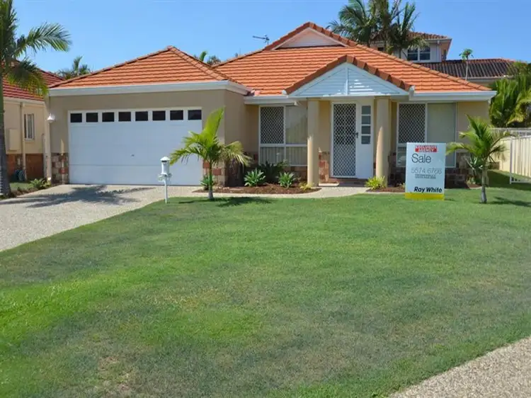 12 Leighanne Crescent, Arundel QLD 4214