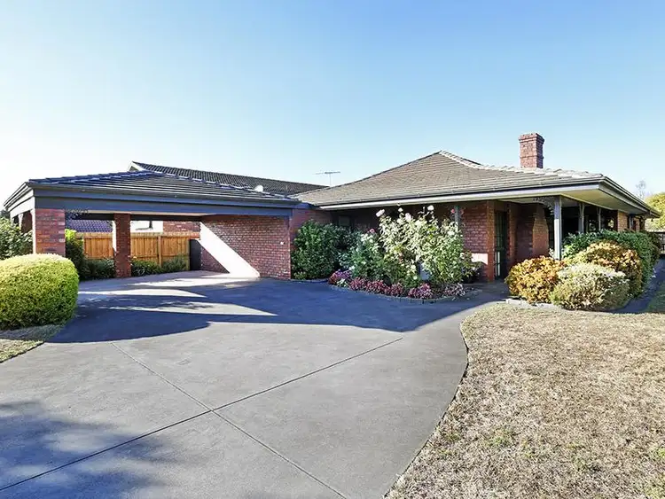 5 Pepperdine Way, Highton VIC 3216