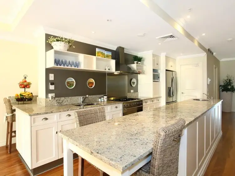 Sixth view of Homely unit listing, 103/212 Marine Parade, Labrador QLD 4215