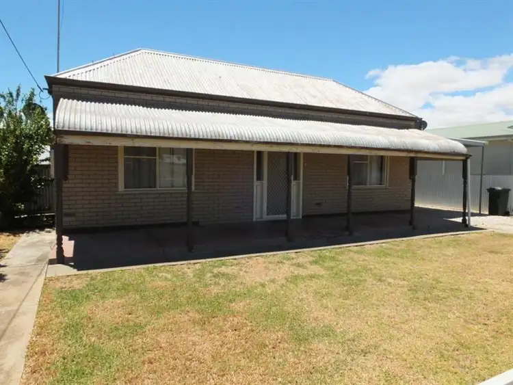 18 North Street, Port Wakefield SA 5550