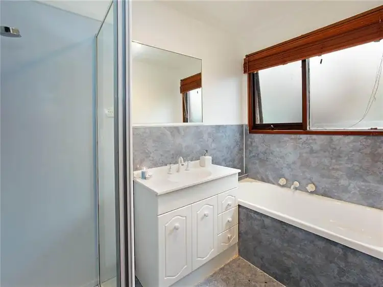 Seventh view of Homely house listing, 11 Upton Court, Lara VIC 3212
