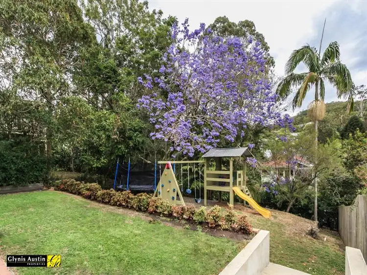 Seventh view of Homely house listing, 335 Simpsons Road, Bardon QLD 4065