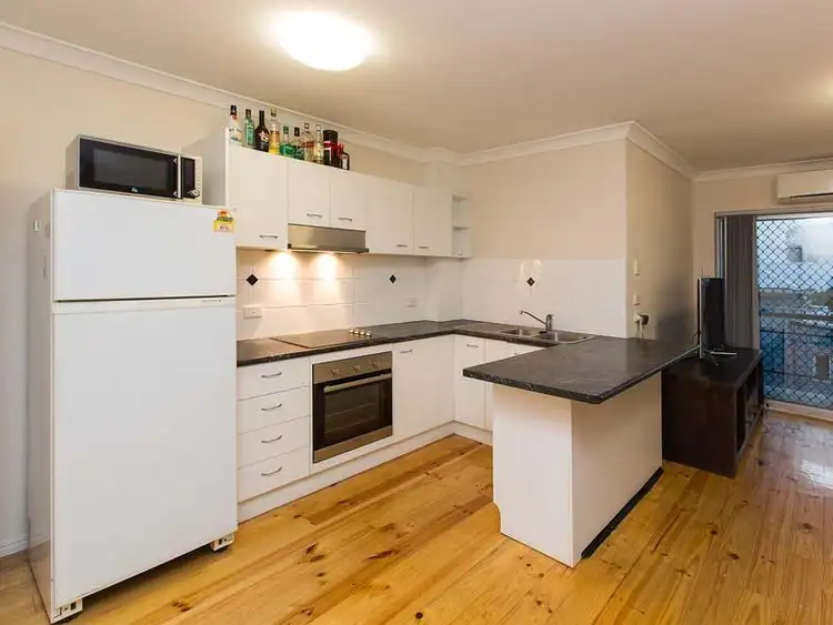 Seventh view of Homely apartment listing, 7/13 Elfin Street, East Brisbane QLD 4169
