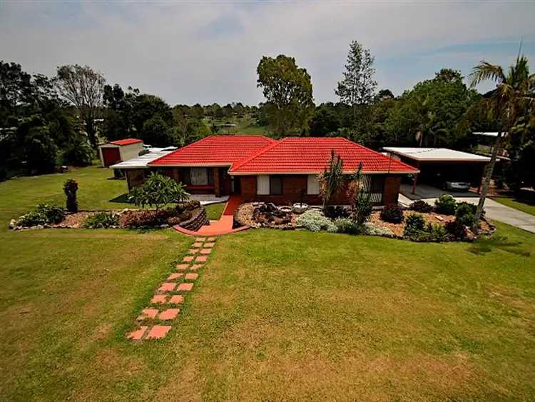 33 ISLANDVIEW Street, Barellan Point QLD 4306