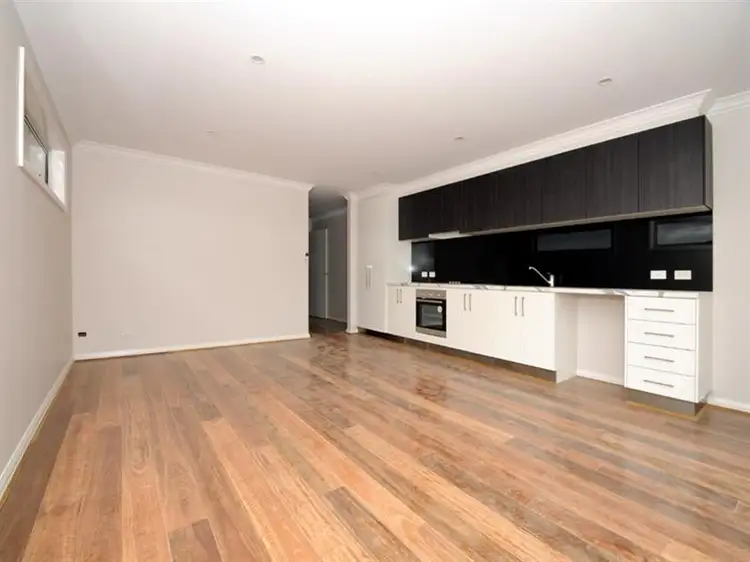 Fourth view of Homely apartment listing, 1/11 Clyde Street, Lilydale VIC 3140
