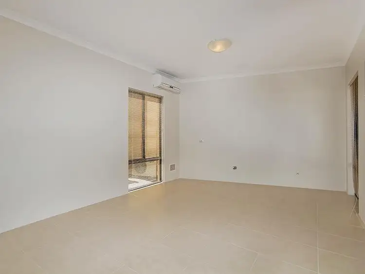 Sixth view of Homely unit listing, 8a Kenton Way, Rockingham WA 6168