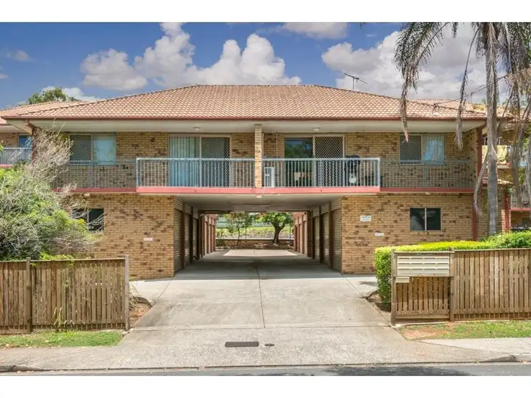 4/31 Collins Street, Clayfield QLD 4011